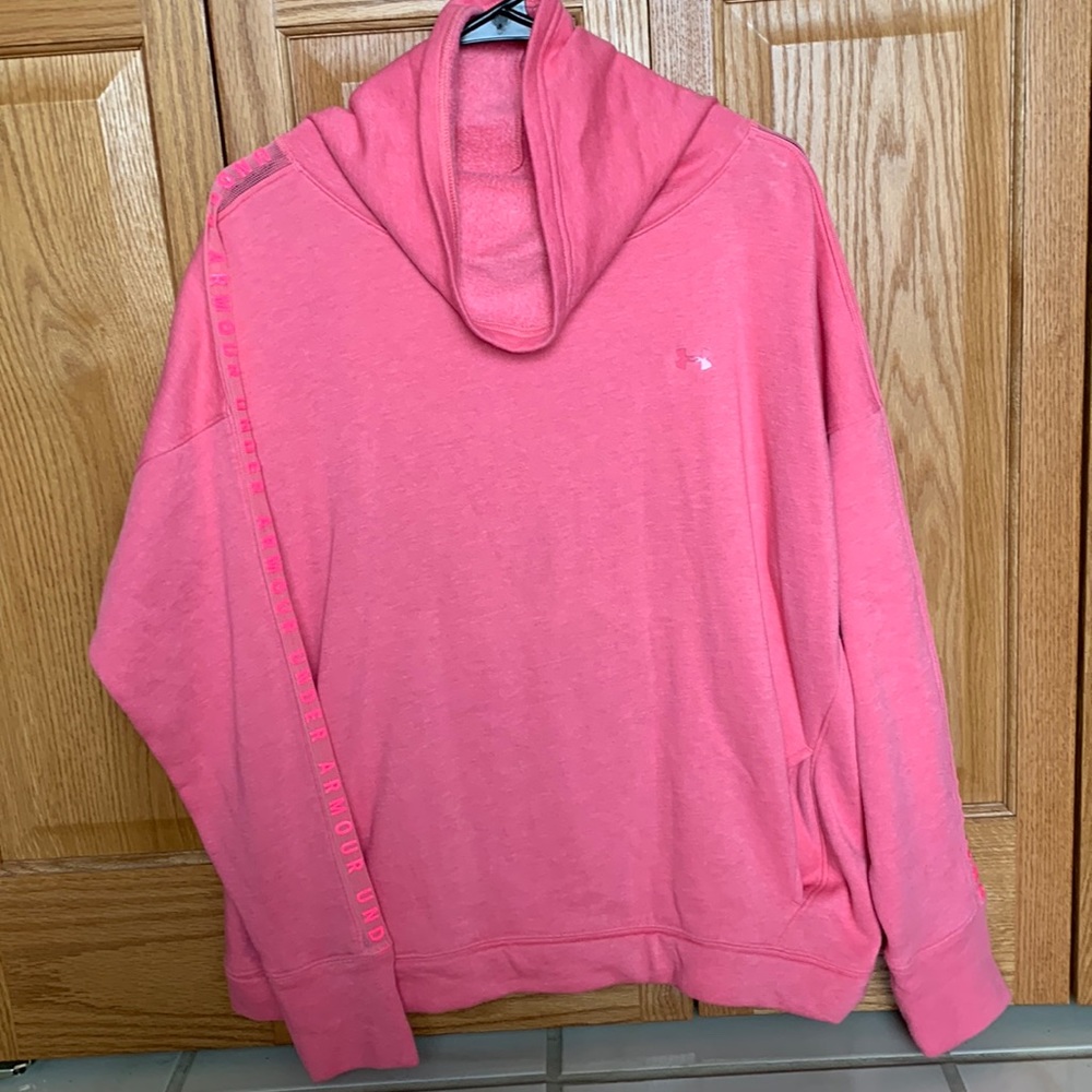 Used Under Armour Taped Fleece Funnel Neck Women’s Size XL
